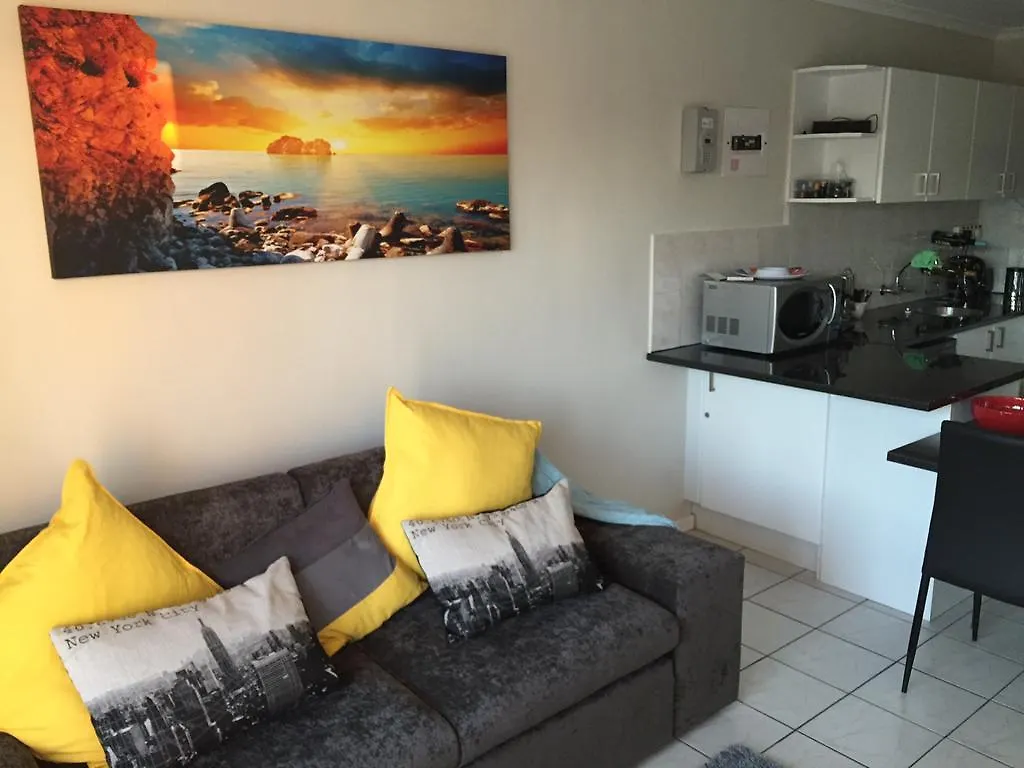 10 South Views Apartment Bloubergstrand 0*,