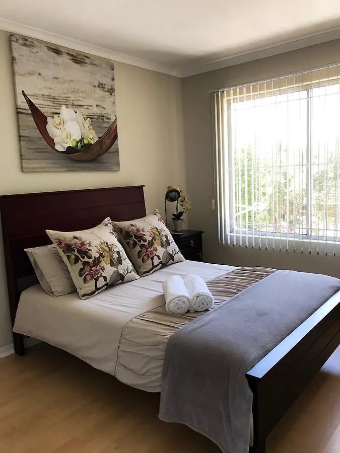 10 South Views Apartment Bloubergstrand 0*,  South Africa